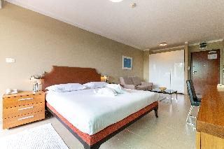 Room Room