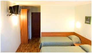 Room
 di 69 Parallel