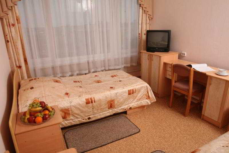 Room
 di Uzhniy Ural