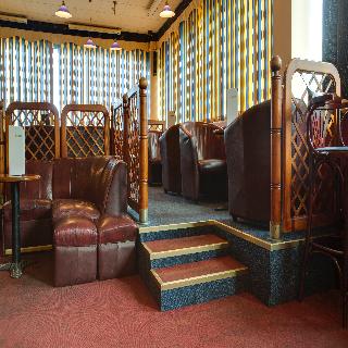 Bar
 di Park Inn by Radisson Poliarnie Zori