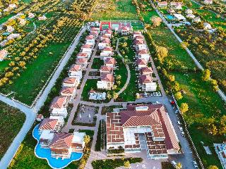Almyros Beach Resort and Spa