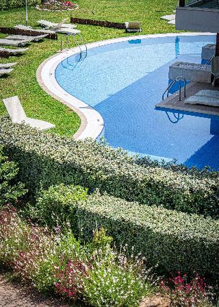 Almyros Beach Resort and Spa