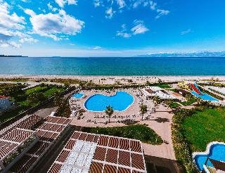 Almyros Beach Resort and Spa