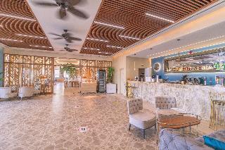 Almyros Beach Resort and Spa