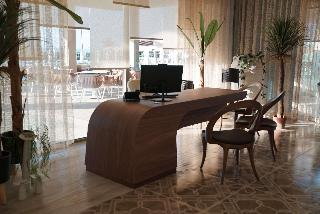 Almyros Beach Resort and Spa
