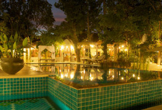 Pool
 di Changpuak Hotel Chiang Mai