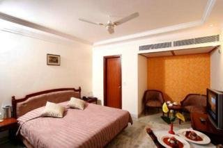 Room
 di Grand President