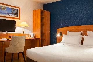 Comfort Hotel Evreux, Evreux