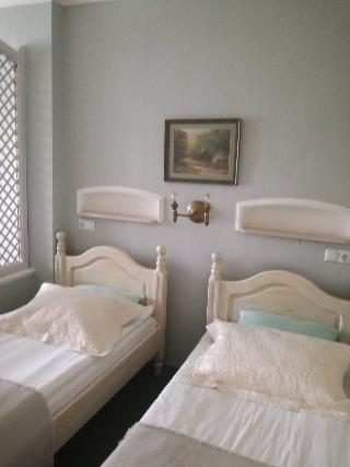 Room Room