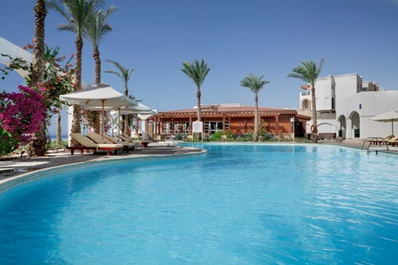 Pool
 di Coral Beach Rotana Montazah