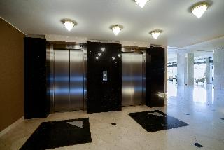 Crowne Plaza Bucharest