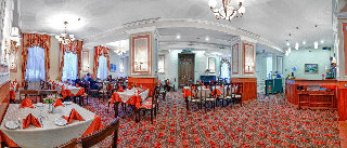 Restaurant
 di Grand Park Esil