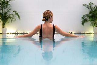 Avant Garde Suites