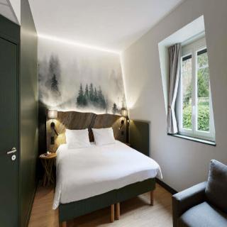 Room Room
