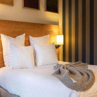Room Room