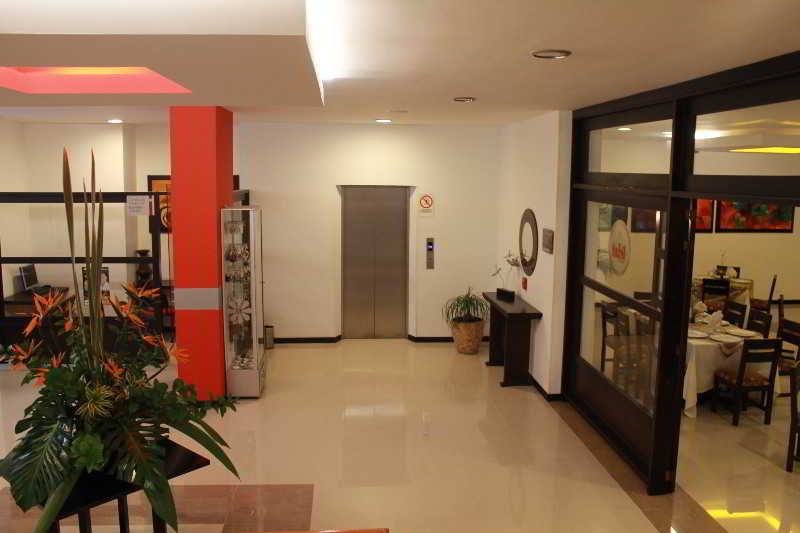 Lobby
 di Varuna Hotel