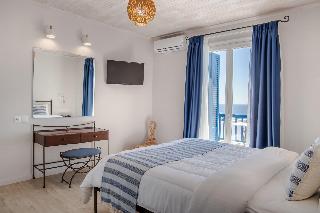 Blue Bay Hotel