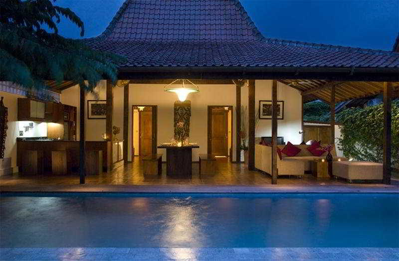 Pool thumbnail 6