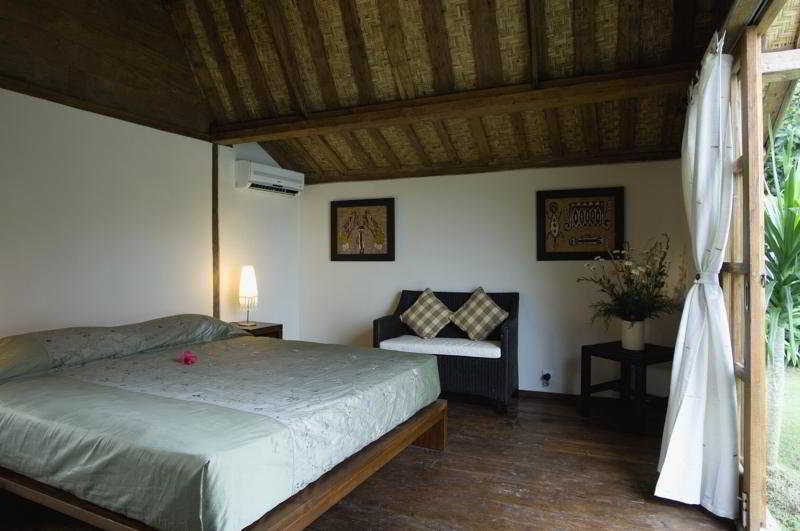 Room thumbnail 2