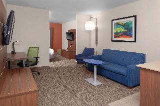 1 King Bed Suite