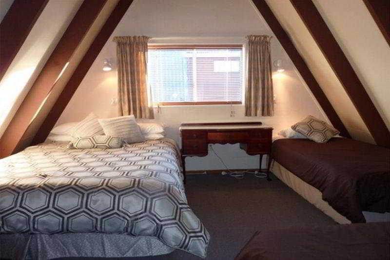 Room
 di Arrowtown Viking Lodge