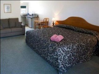 Room thumbnail 15