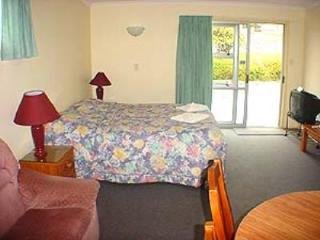 Room thumbnail 25