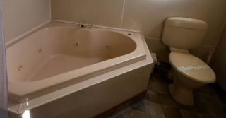 Room thumbnail 2