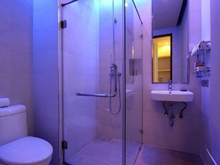 Room thumbnail 22