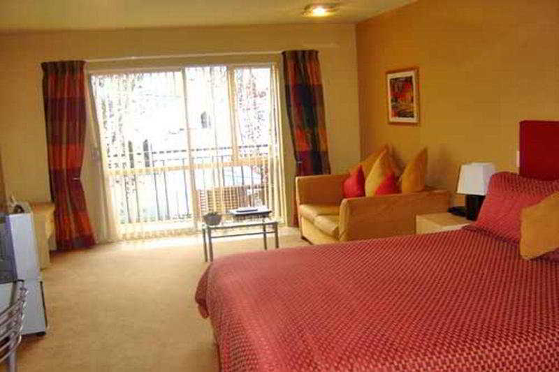 Room
 di Tussock Peak