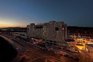 Crowne Plaza Asia Hotel