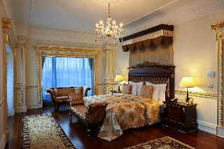 Crowne Plaza Asia Hotel