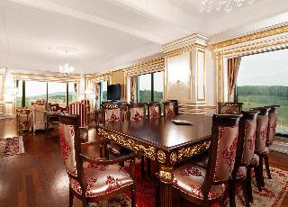 Crowne Plaza Asia Hotel