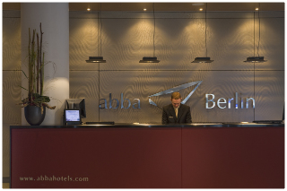 Lobby
 di Abba Berlin