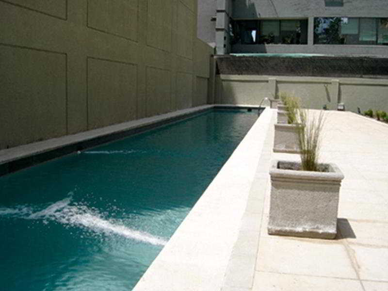 Pool
 di RQ Providencia Suites