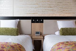 Room:TWN.OM
