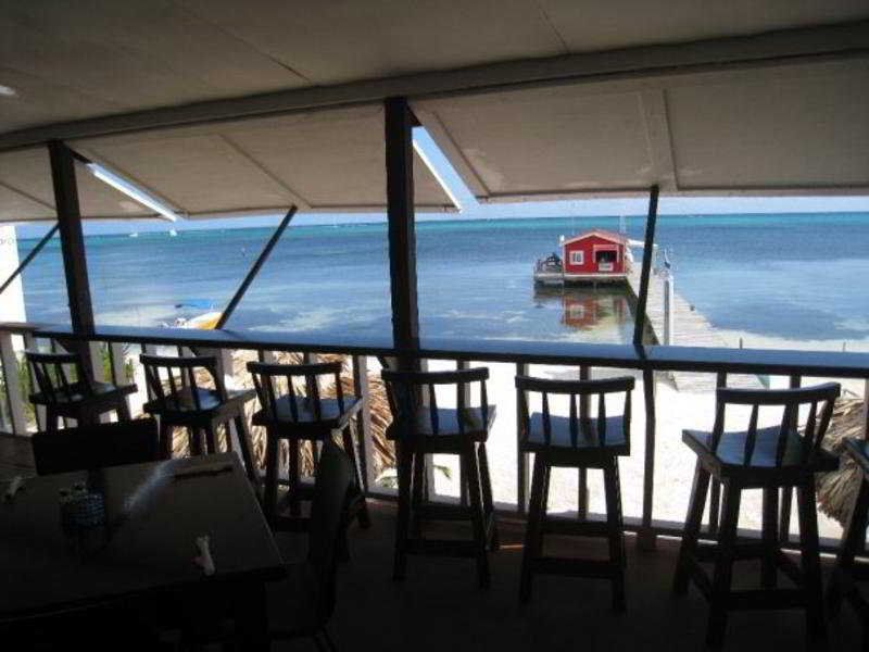 General view
 di Exotic Caye Beach Resort