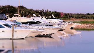 Resort Yacht Y Golf Club Paraguayo - Generell