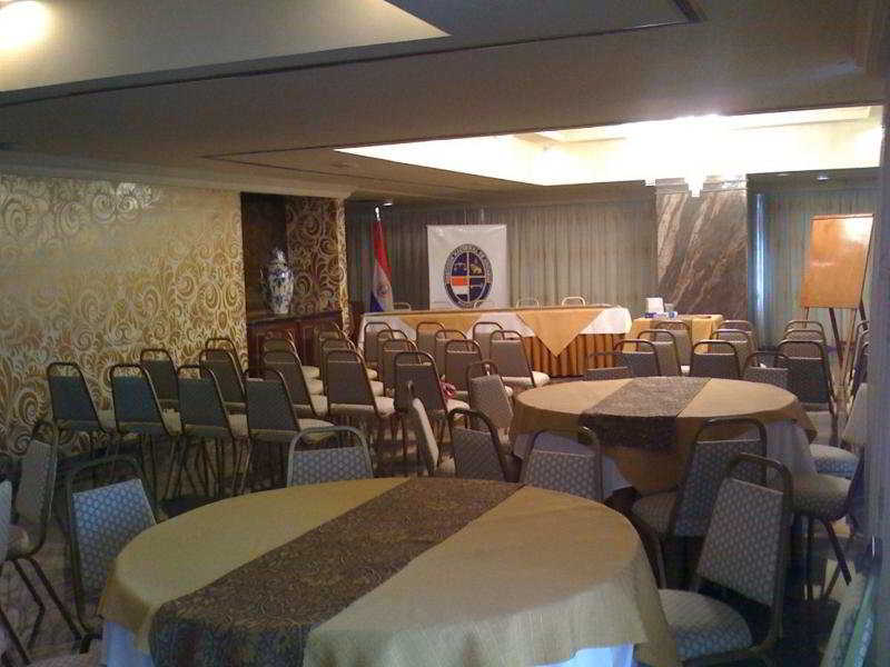 Conferences
 di Sabe Center