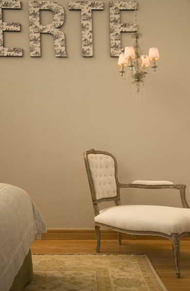 Room thumbnail 1