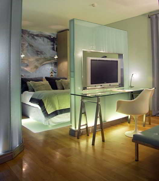 Room thumbnail 12