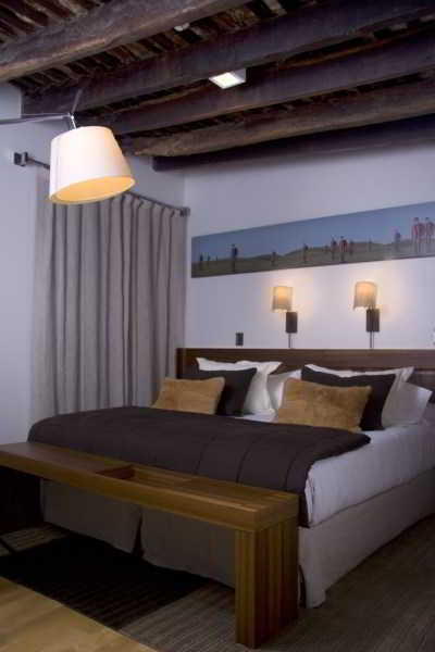 Room thumbnail 15