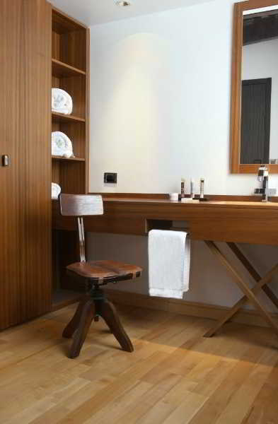 Room thumbnail 40