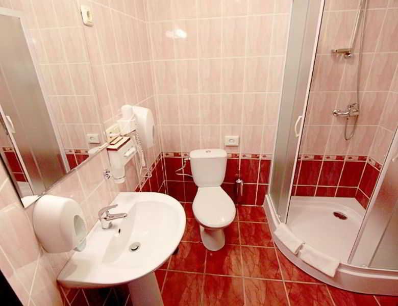 Room thumbnail 56