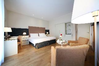 Room
 di National Hotel