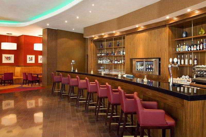 Bar
 di Renaissance Moscow Monarch Centre