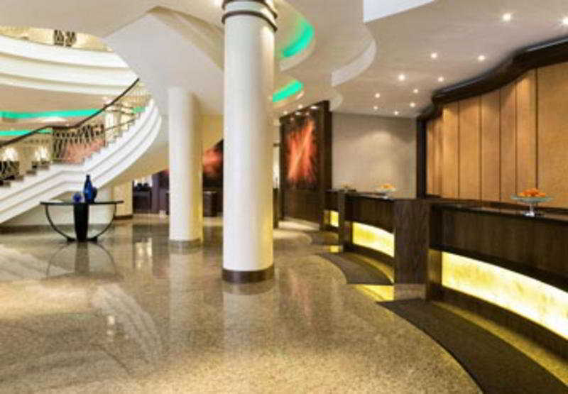 Lobby
 di Renaissance Moscow Monarch Centre