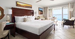 Emerald Beachfront Club Level Junior Suite With Balcony Tranquility Soaking Tub