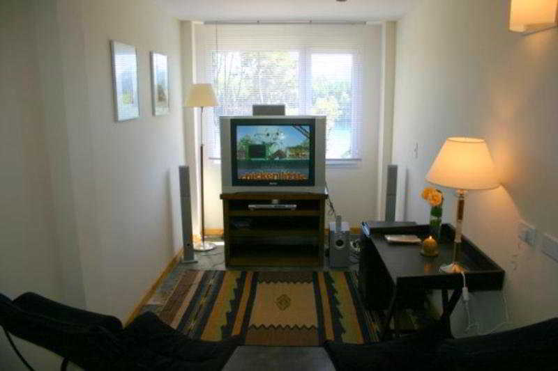 General view thumbnail 4
