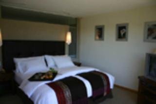 Room thumbnail 5